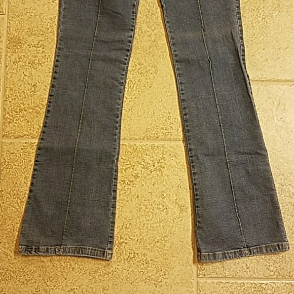 Forever 21 Jeans - Picture 5 of 8